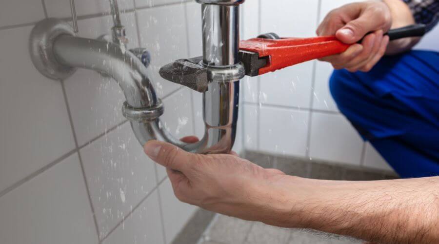 Professional sink repair in Fullerton, ND